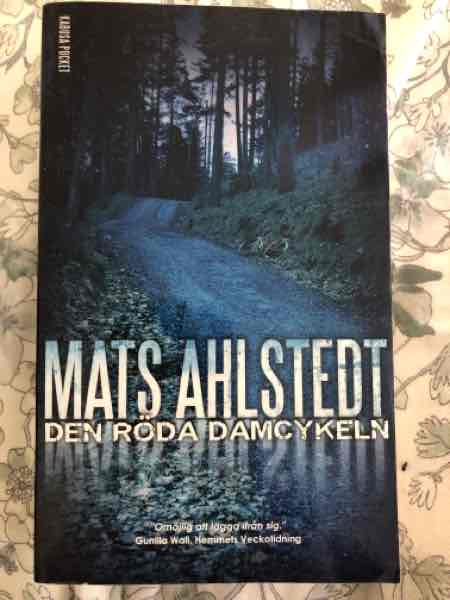 Den röda damcykeln