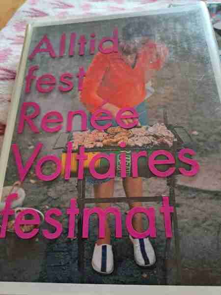 Alltid fest, Renee Voltaires festmat