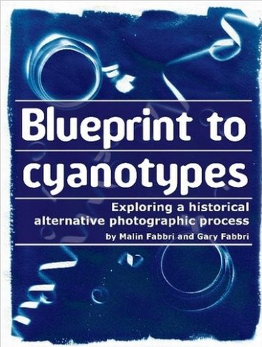 Blueprint to cyanotypes : exploring a historical alternative photographic process