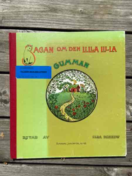 Sagan om den lilla lilla gumman