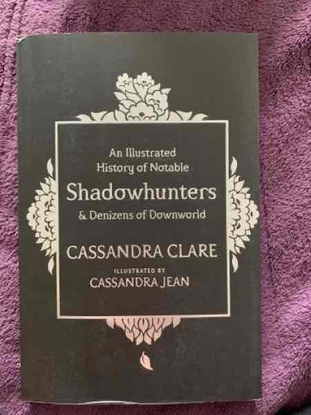 An illustrated history of notable shadowhunters & denizens of downworld