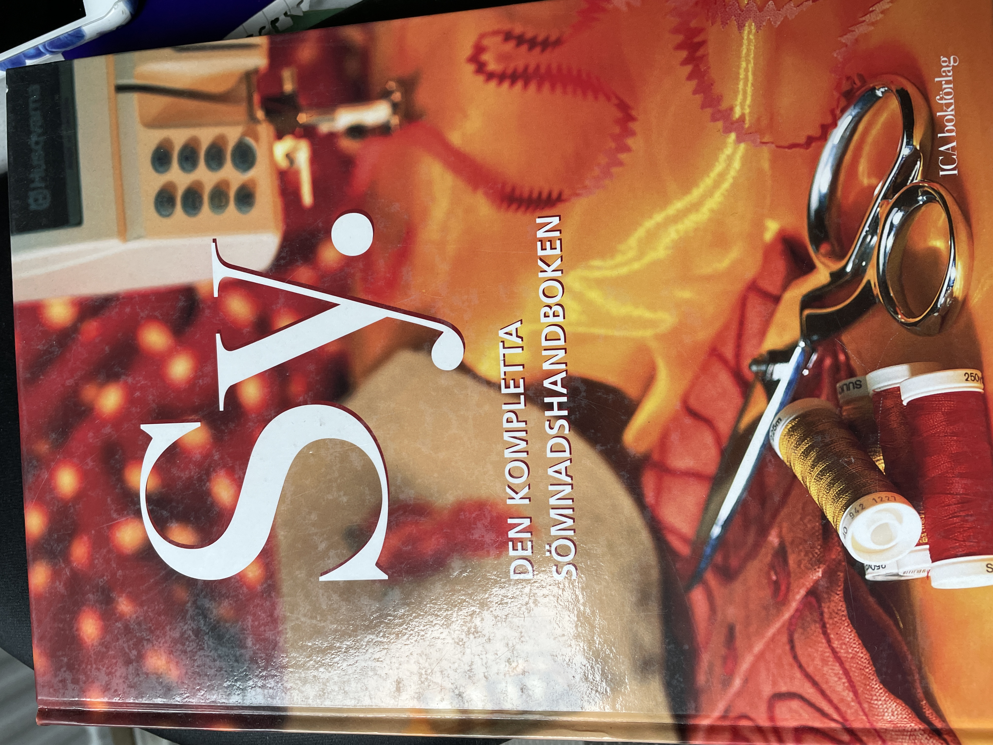 Sy : Den kompletta sömnadshandboken